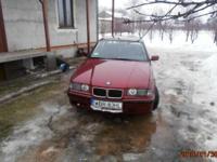 Witam.
Mam na sprzedaż ładne BMW e36.
Autkiem jeżdże sam, jest w pełni sprawne czyste i zadbane jeździ na gazie i benzynie, a silnik 1.8 jest dynamiczny i oszczędny. opłacone prawie na rok.
Samochód stoi na dobrych oponach zimowych, posiadam do niego