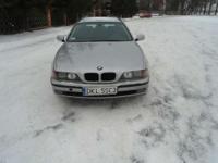 Witam
mam dzis do sprzedanie sliczne BMW e39 !!! autko jest bardzo ladnie utrzymane nie ma sladu rdzy. Przywiezione do polski w 2011r. Silnik jest po remoncie , wymieniona pompa wtryskowa , głowica , wisko , rozrusznik , oleje i plyny ,skrzynia po