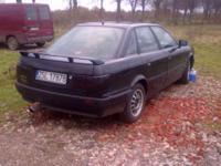 Witam sprzedam Audi 80 b3 1.8 benzyna +gaz, wspomaganie kierownicy elektryczne szyby i szyberdach, lampy tył renomowanej firmy Seina italiano, z przodu kierunkowskazy dymione firmy DEPO, w zawieszeniu nic nie stuka i nie puka niedawno było robione