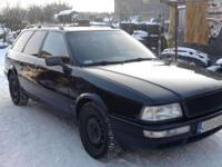 Witam
Audi 80 z silnikiem 2.6 v6 z 1995 roku
Audi sprawne na oponach zimowych
Na wyposażeniu klimatyzacja dwustrefowa,
przyciemniene szyby,
wydech firmy Remus ,
podstopnice firmy momo,
ABS , 2x elektryczne szyby
2 x Airbag
lampy tylne przyciemniane