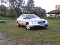 AUDI A4 1998r. XII, 1.9TDI 110km
STAN BDB
-Aktualnie autko jest na kołach zimowych(ponad 8mm) + alufelgi z letnimi oponami
-Klimatyzacja sprawna(climatronik)
-Xenony które nadają elegancki wgląd
-Centralny zamek + pilot
-Abs
-Poduszki powietrzne
-Alarm