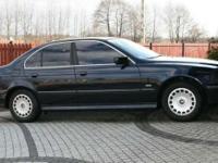 UWAGA!!! PILNIE SPRZEDAM!!! Rozpaatrzę każdą rozsądną propozycję cenową!!!!
Przedmiotem aukcji jest piękne BMW 523i MODEL 1999 SEDAN !!!
Auto jest w stanie bardzo dobrym.
Silnik do dnia dzisiejszego wyglada jak nowy, zero wycieków, stuków, drgań, pracuje