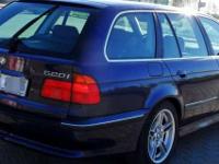 BMW E39 520i Kombi
VIN: BX71979
Rok prod: 1998 r.
Przebieg: 220500 km.
Pierwsza rej. w kraju: 12. 2007 r.
Zarejestrowany i ubezpieczony:
Bogata wersja wyposażenia:
ABS
ASC – kontrola trakcji
6 x Airbag
Parktronic
Klimatronic sprawny
Komputer
Wspomaganie