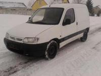 witam ! sprzedam citroena berlingo sprowadzonego do polski na kolach z niemiec- auto nie wymaga wkładu finansowego- silnik i skrzynia super stan- polecam 787745070
Rok produkcji: 1998, Moc: 71 KM, Pojemność skokowa: 1900