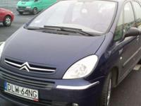 Citroen Xara Picasso
bardzo ekonomiczne auto 5,5L na 100km
Diesel 1.6 r. 2006
Klimatronic,tempomat, serwisowany na bieżąco ASO Citroen Bielany Wrocławskie (faktury), elektryka,dużo schowków fajne auto rodzinne
Przebieg 180 tys.
Samochód posiada bardzo