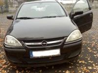 Pilnie sprzedam: Opel corsa c - styczeń 2004, poj. silnika -1,4 (KM 90) Drzwi 2/3, wspomaganie kierownicy, ABS, ESP. Benzyna + gaz, czarny metalik, ogrzewana tylnia szyba. Radio + CD. Autko bardzo oszczędne, po min. wymianie paska rozrządu, amortyzatorów