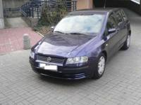 SPRZEDAM!!!
Fiat Stilo wyprodukowany w 2002 roku. Auto napędza świetny benzynowy silnik 1.6 16V osiągający moc 103KM co w połączeniu z sekwencyjną instalacją gazową czyni pojazd bardzo ekonomicznym, a zarazem bardzo dynamicznym. Nie czuć różnicy między