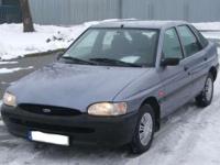 WITAM!
FORD ,,ESCORT" ROK PRODUKCJI 1997, KOLOR SREBRNY METALICZNY, PRZEBIEG 160000 km.
SAMOCHÓD KUPIONY I ZAREJESTROWANY W POLSCE W SALONIE FORDA.
W WYPOSAŻENIU:
- PODUSZKA POWIETRZNA
- WSPOMAGANIE KIEROWNICY
- IMMOBILISER
- RADIO
- CENTRALNY ZAMEK
-