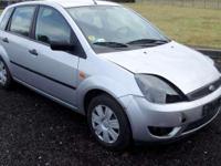 Ford Fiesta 1.4 TDCi , rok produkcji 2004, przebieg 143.000km , moc 68 KM
WYPOSAŻENIE :
- klimatyzacja
- poduszki powietrzne
- centralny zamek
- elektryczne szyby
- wspomaganie kierownicy
- lakier metalik
- radio CD