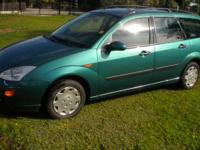 Witam wszystkich zainteresowanych. Mam do sprzedania piękny samochód FORD FOCUS rok produkcji 2000 pierwsza rejestracja 2001rok, auto sprowadzone przygotowane do rejestracji, po opłatach celno-skarbowych. Bardzo dobry silnik 1.6 ZETEC! Piękny kolor