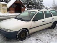 Sprzedam Ford Mondeo KOMBI 1.8 TURBO DIESEL z 1995 roku , od 2004 w kraju w jednych rekach . Samochod w bardzo dobrym stanie technicznym i blacharskim na oponach zimowych , bezwypadkowy , srodek czysty zadbany , wszystko sprawne , silnik pracuje idealnie