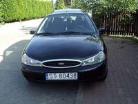 Witam
Do sprzedania Ford Mondeo MkII rocznik 2000 z przebiegiem 224 000. Auto wyposazone jest :
-Podgrzewane fotele
-Klimatyzacja
-Podgrzewana przednia i tylna szyba
-Elektryczne Lusterka
-Elektryczne Szyby
-Alumfelgi
Dodatkowo zostaly zamontowane