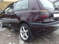 VW GOLF III z 1994 roku w rewelacyjnej kondycji.
SILNIK : 1.8 90KM – najlepszy z benzynowych w golfie, charakteryzujący się dynamiką, oszczędnością i przede wszystkim bez awaryjnością.
KAROSERIA : ośmielę się powiedzieć, że jak na ten rocznik – IDEALNA,