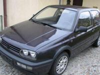 Do sprzedania Golfa III CL, 1993r, 1.8 benzyna 55kW z automatyczna skrzynia biegów, do wymiany nagrzewnica, reszta sprawna, silnik pracuje idealnie, skrzynia przerzuca płynnie, hamulce sprawne, opony stan bardzo dobry, felgi 15", Auto zadbane,
Sprowadzone