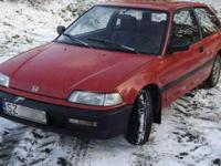 Witam!
Sprzedam niezawodną Hondę Civic z 1991 roku, silnik 1343 ccm i mocy 75 KM (55 KW). Stan licznika 307 tys.
Technicznie sprawna, jeżdżąca bezawaryjnie. Olej i filtry wymieniane co 10 000 km. W ostatnim czasie wymienione przeguby wahaczy, cukierki,