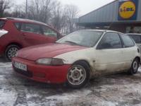 honda civic V stan blacharski bardzo dobry techniczny tez oplaty do lipca do pomalowanie 3 elementy zawieszenie i wnetrze w super stanie jest troszkie poprawek kosmetycznych posiada sportowe zawieszenie ,Jesli ktos bedzie dobrze gadał to moge dożucić