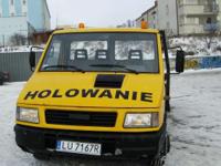 AUTO LAWETA Iveco Daily 59.12 2,5td 116k 6ton 3,8t ładowności wymiary: dł 5,3m szer 2,3m stan bardzo dobry, silnik po kapitalnym remoncie wymienione : tuleje tłokowe , tłoki, pierścienie, wszystkie uszczeniacze i uszczelki szlif głowicy panewki,