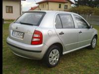 Škoda Fabia I, Hatchback
Rocznik: 2003
Rodzaj paliwa: benzyna
Silnik: 1198 cm³   (Moc 54 KM / 40 kW)
Skrzynia biegów: manualna
Kolor: srebrny-metallic
Liczba drzwi: 4/5
Przegląd   /   OC: październik 2013 / listopad 2012
Kraj pochodzenia: Polska
Kraj