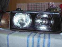 SPRZEDAM LAMPY PRZÓD WRAZ Z KIERUNKOWSKAZAMI OD BMW E36 1.6i STAN JAK NA ZDJĘCIACH lewa lampa od 94 a prawa od 91 do 94
cena za sztuke to 50zł.
Lewa lampa już sprzedana