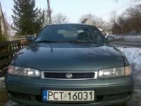 Mazda 626, kolor zielony butelkowy. Przebieg potwierdzony książką serwisową - ostatni wpis w Niemczech w 2007r, 97400. W Polsce od 2007r. Auto bez wkładu finansowego. Wymieniłem rozrząd, pompę wody, elementy zawieszenia. Poza tym wymieniałem olej