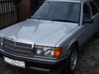 Sprzedam Mercedes 190E sedan, stan idealny 100%, kolor srebrny metalic, tapicerka i siedzenia jak nowe, wspomaganie kierownicy, ABS, elektr. szyby, szyber dach, przebieg oryginał 184 tys, rok prod.93, silnik 1.8 benzyna-gaz (spalanie gazu 10 litr), 105