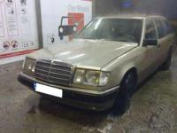 Witam. Na sprzedaż/zamianę Mercedes-Benz W124 Kombi
Silnik 2,3 + LPG
Skrzynia biegów manualna
Autko w bardzo ładnym stanie
Nowe zawieszenie
Nowy reduktor gazowy
Hak
Elektryczne szyby i lusterka
Centralny zamek
Elektryczny szyberdach
Drewniana kierownica