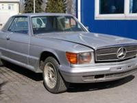 Mercedes w 107 slc wpisany do rejestru zabytków , wypełnione wszystkie wnioski do rejestracji.Jest to egzemplarz ze spoilerami firmy Zender .Samochód z manualną skrzynią biegów ,szyberdachem ,silnik uruchomiony , detale kompletne , blacharka bardzo dobra