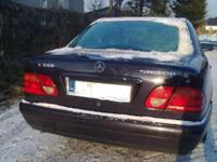 Witam mam do sprzedania mercedes W210 E210 AVANTGARDE
3 litrowy turbo diesel w najbogatszej wersji Avantgarde
I rejestracja 1999 rok
I rejestracja w kraju 2008 rok
W Polsce II właścicieli
przegląd techniczny do 05.2013
Oc do 05.2013 roku
377000 km