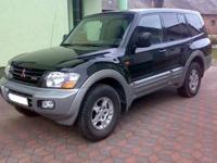 Witam, do sprzedania Mitsubishi Pajero 3,2 DI-D, rok produkcji 11.2000, rok modelowy w numerze VIN 2001, silnik dynamiczny a zarazem ekonomiczny 10l/100km, udało mi się zejść nawet do 9l/100km, jest to wersja 7-osobowa, trzeci rząd siedzeń składany i