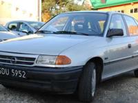 OPEL ASTRA 1.6
Przebieg 176000 km
rok 1996
jeden właściciel w polsce od 1998 roku
stan auta bardzo bobry,wszystko sprawne
zawieszenie ok,silnik ok,auto cały czas garażowane
szyberdach sprawny nie cieknie
Naprawde POLECAM Nie wymaga wkładu finansowego