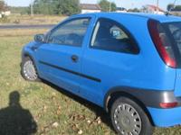 Witam. Mam do sprzedania Opla Corse z silnikiem 1.7 DTI (75 KM) 105000 km przebiegu. Klimatyzacja, 2 komplety opon z felgami. Auto w bd stanie za wyjatkiem jednej bardzo malej wgniotki na lewym boku (niewidoczne na zdj). Przy 70 tys. km nowy rozrząd,