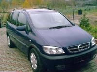 WITAM;
POSIADAM DO SPRZEDANIA AUTKO KLASY VAN/MINIBUS TJ.OPEL ZAFIRA W WERSJI COMFORT,WYPOSAŻONA W DYNAMICZNY A ZARAZEM EKONOMICZNY I BEZAWARYJNY SILNIK DIESLA O MOCY 101PS W BARDZO DOBRYM STANIE TECHNICZNYM I OPTYCZNYM CHARAKTERYZUJĄCY SIĘ NISKIM