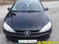 Do sprzedania ładnego Peugeota 206 benzyna silnik 1,1 rocznik 2004 przebieg 60500km. użytkowany przez kobietę niepalącą + 4 letnie opony