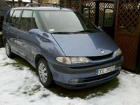 Sprzedam lub zamienię komfortowe duże auto jakim jest Renault Espace III . Auto w dobrym stanie zadbane, klima, tempomat itd.. zarejestrowane w kraju, ważne opłaty. Auto z końca grudnia 97. Cena 4700zł lub zamiana na coś innego chętnie terenowe, vitara,