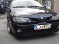 WITAM MAM DO ZAOFEROWANIA RENAULT MEGANE COUPE 1,6 1997 ROK,OPŁACONY OD 2 MIESIĘCY W KRAJU.WYPOSAŻENIE:KLIMA,EL. SZYBY,EL.LUSTERKA,WSPOMAGANIE KIEROWNICY,ABS,CENTRALNY ZAMEK,RADIO CD + 4 GŁOSNIKI,ALUFELGI 16'(KOMPLET KÓŁ ZIMOWYCH 13'),SPORTOWE