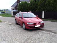 Witam do sprzedaży Renault Megane kupiony w Polskim Salonie Nawrot we Wrocławiu poj 1,4 cm pierwsza rej 1999,Wspomaganie,komputer,poduszka powietrzna,Ro,alarm+centralny zamek,welur,przebieg oryginalny 112 tys ,autko bezwypadkowe,nie posiada żadnych