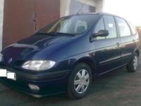 Sprzedam Renault Scenic 1.9 Diesel z roku 1998 granat metalic z przebiegiem 192.000 km.Sprowadzony w 08.2010.Jeden właściciel w Polsce-komplet dokumentów i kluczy.Opłaty ważne do 08.2013.Pali 5l/100 km.Wyposażenie to Abs,klimatyzacja-sprawna,wspomaganie