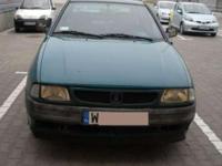 Seat Cordoba rok 1994, 1.6 Benzyna
Spalanie 5-6l/100km
Samochod sprawny, lecz ma mankamenty:
- blacha skorodowana
- sprzeglo slabo odbija (stalo sie tak po wymianie linki na ciut krótszą)
Auto w ciągłej eksploatacji, OC i przegląd ważny.
Samochodzik