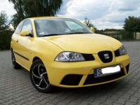 Mam do sprzedania samochód Seat Ibiza 2005rok 1.9 TDI 101KM 240Nm
Samochód ma przejechane w tym momencie 131000 km
Samochód sprowadziłem dla siebie z Francji w maju 2010r
Wyposażenie samochodu:
- klimatyzacja
- 4 airbag
- ABS
- wspomaganie kierownicy
-