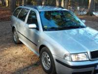 Skoda Octavia 1.9 Tdi 110 koni 2002 rok.
Sercem auta jest legendarna jednostka napędowa 1.9 TDI o mocy 110 koni na zwykłej pompie wtryskowej, bez pompowtrysków. Skoda od chwili sprowadzenia, tj 6 lat, użytkowana bezawaryjnie. Wszystkie naprawy