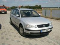 Volkswagen Passat b5 Kombi (Variant 3B) 1.9 TDi 110 KM
Auto w bardzo dobrym stanie wizualnym i technicznym, utrzymane do jazdy.
Najlepszy silnik 1.9 TDi 110 km AFN (mocny a zarazem ekonomiczny)
Przebieg - 250 245 km
Wyposażenie:
-klimatyzacja