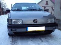 WITAM
MAM DO ZAOFEROWANIA
SAMOCHÓD JEST TO
Volkswagen Passat B3
kombi
rocznik 1992
poj 2 0
benzyna gaz
kolor szary metalic
przeglad 05 2013
OC 04 2013
przebieg 206000
Wspomaganie kierownicy tapicerka welurowa skrzynia biegow manualna 5 biegowa radio