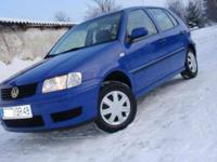 Sprzedam ładnego vw polo po lifcie 1.4 MPI,silnik bardzo ładnie pracuje .Auto zostało sprowadzone do kraju w październiku 2012r(jeden właściciel) środek bardzo zadbany jak nowy,zawieszenie bez luzów prowadzi sie super,bez oznak korozji.Około 10tys km temu