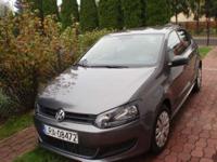 VW Polo trendline TDI, najnowszy model. Auto w bardzo dobrym stanie,zadbane, uzywane sporadycznie. Wyposazone w cichy i niezwykle ekonomiczny silnik 1.6 TDI z wtryskiem common-rail najnowszej generacji.
Auto posiada klimatyzacje, el. szyby, lusterka,