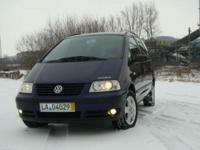 Do sprzedania VW Sharan 1.9TDI 116KM (skrzynia 6-biegowa) z 2001r w wersji Family (wersja 7-osobowa)
Samochód sprowadzony z Niemiec, przyjechał na własnych kołach.
Sharan w 100% bezwypadkowy i nie malowany!!! Wszystkie szyby orginalne!!! Autko kupione od