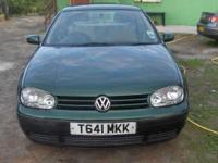 Sprzedam Vw Golf IV z 1999r wersja angielska z możliwością rejestracji
Dowód V5C ważny przegląd angielski do 12 2012
silnik pracuje bdb odpala od kopa nie kopci pracuje równo
do lekkich poprawek lakierniczych
przebieg 180tys mil
do poprawy przednie