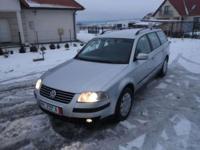 Witam !!!
DO SPRZEDANIA POSIADAM ŁADNEGO
VW PASSAT VARIANT B5 FL 1.9 TDI 130KM
Wersja wyposażenia TRENDLINE !!!
Przebieg 218 tyś km.
ŚWIEŻO SPROWADZONY Z NIEMIEC.
SERWISOWANY, KSIĄŻKA SERWISOWA.
BOGATE WYPOSAŻENIE:
- ABS/ASR/ESP
- KLIMATYZACJA CLIMATRONIC