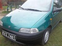 Sprzedam fiata punto;
-pojemność 1.1 benzyna 55km
-pierwsza rejestracja 08 1996r
-przebieg 148.812 km
-lakier metalik
-centralny zamek
-elektryczne szyby
-auto alarm
-radioodtwarzacz
-opony zimowe dębica
Samochód kupiony w polskim salonie fiata.Jest w