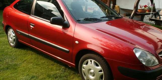 Citroen Xsara II 1.9 D X rok 2001 zamienię na droższe lub sprzedam?