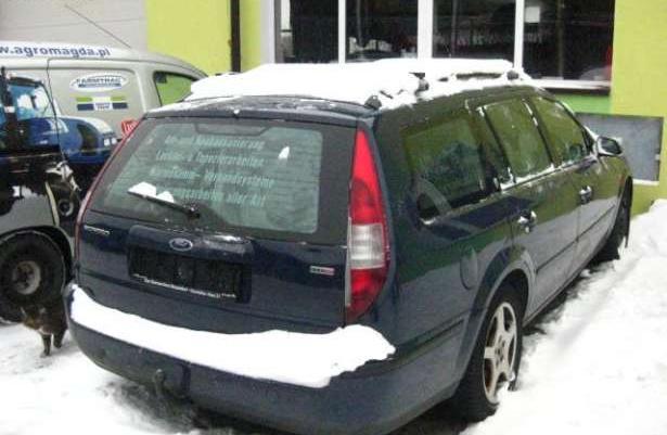 Ford Mondeo Mk III kombi ghia 2003 r 2,0 diesel 130 km 6biegów